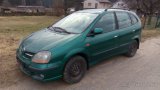 Nissan Almera Tino 2,2 - 2