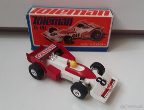 auto na autodráhu ITES - formule -Toleman - 2