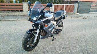 Yamaha FZ6 Fazer - 2