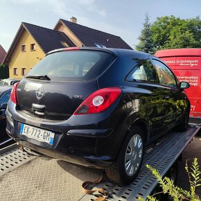 Opel Corsa 1,3 CDTI, rok 2007, klima - 2