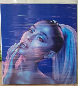 Ariana grande cloud 2.0 intense - 2