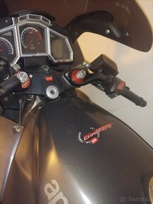 Aprilia Futura RST 1000 - 2