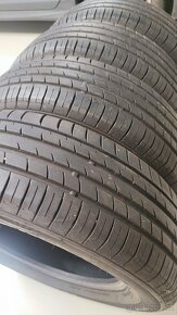 Sada 215/65/R17 Nexen NFera RU1 SUV. 7-6.5 mm, DOT 1919. - 2