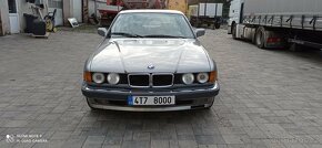 BMW e32 750i V12 - 2