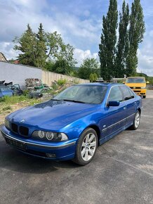 Náhradní dily BMW E39 2.5tds Estoriblau - 2