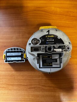 Trimble GNSS príjmač R8 model 2 - 2