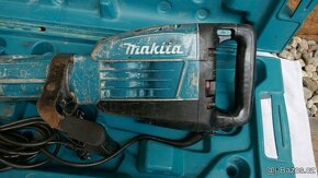 MAKITA Bourací kladivo HM 1307 C//15.3KG//25.5 JAULŮ - 2