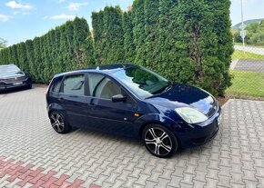 Ford Fiesta 1,3i / 51 KW Klima benzín - 2