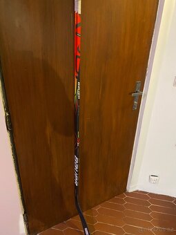 Bauer Vapor X2.5 Grip levá - 2