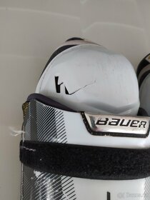 Hokejové holeně Bauer Supreme vel.12 - 2