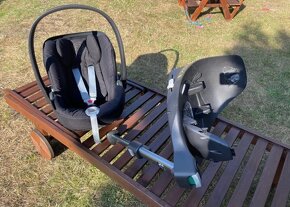 cybex autosedačka cloud Z iSize/stardust Black,isofix.zaklad - 2