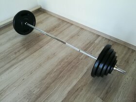 Prodám novou bench činku o celkové váze 114 kg České výroby - 2