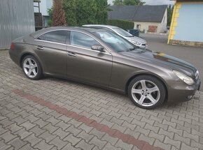 Mercedes Benz CLS 320cdi w219 w211 - 2