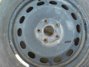 Disky Audi/VW/koncern, Bridgestone Blizzak LM-32, 205/55/16 - 2