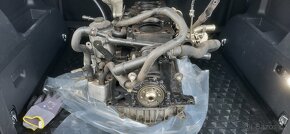 MOTOR 2.0 TDI 125KW NAJETO CCA 160 TISÍC - 2