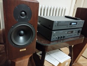 Receiver NAD 712, compact disc 510 a repro Shan SV 100 - 2