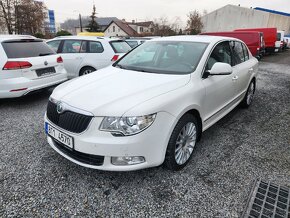 Škoda Superb 3.6 V6 4x4 Sound DSG - 2