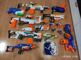 9x pistole Nerf top stav +100 nábojů - 2