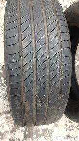 Letni pneu 215/55 R 17 - 2