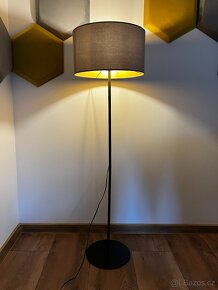 Designová šedá lampa se zlatým stínidlem v perfektním stavu - 2