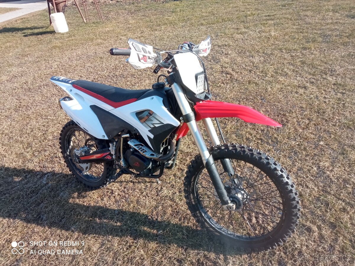 enduro apollo rfz 250cc 5 rýchlostná kolesá 18/21 + doplnky