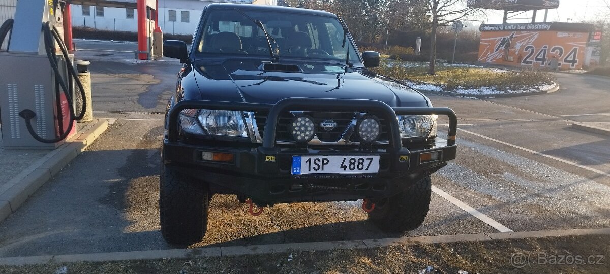 Nissan patrol y61