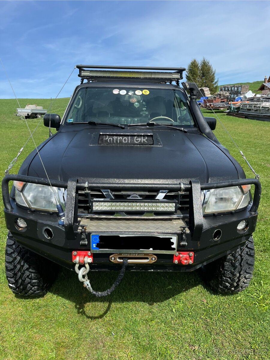 Nissan Patrol GR Y61