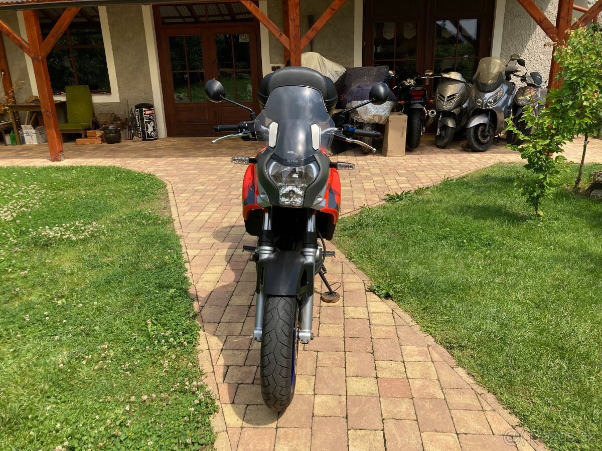 Aprilia Pegaso 650 Strada