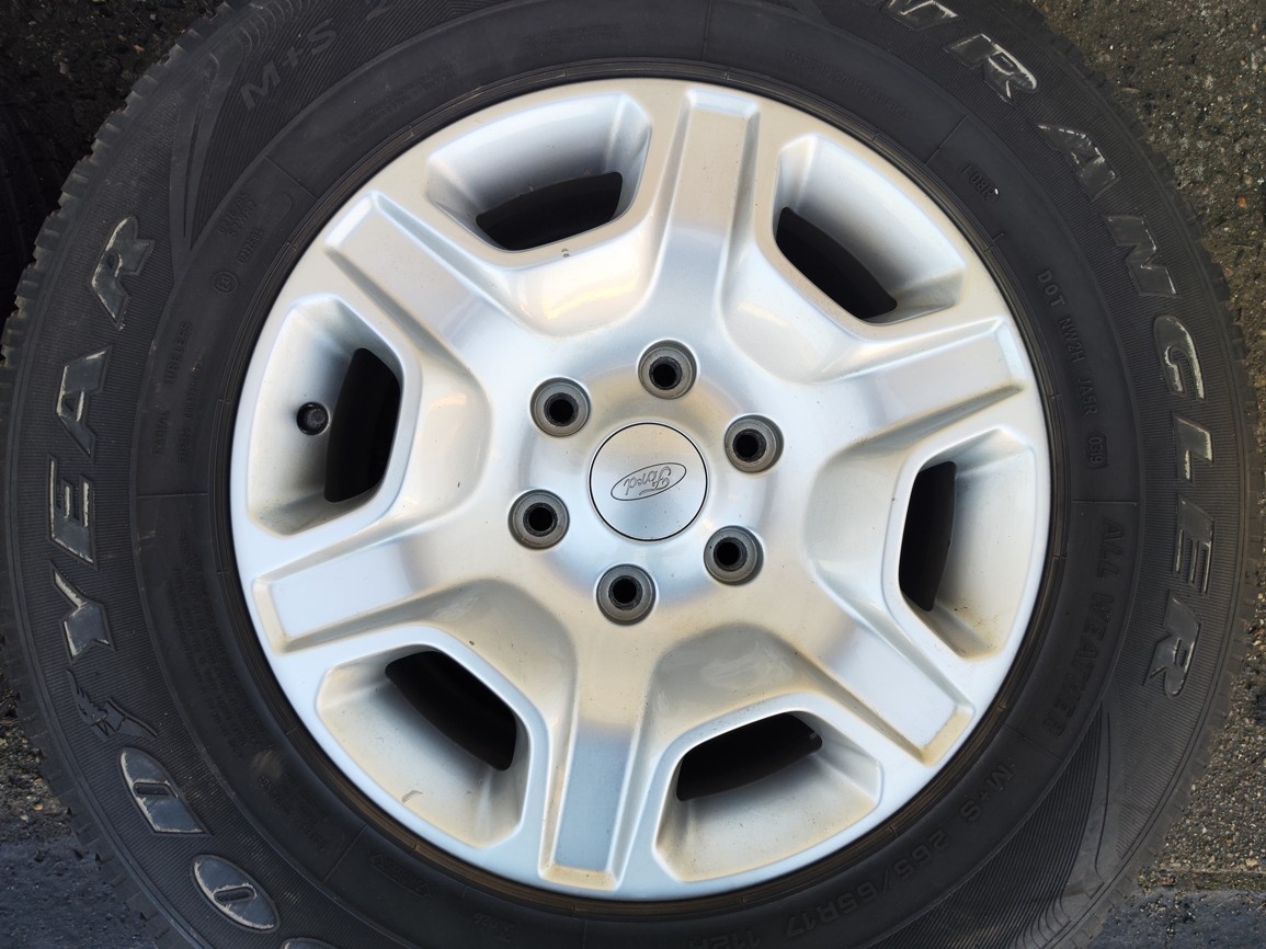 17"letní alu sada 6x139 origo Ford Ranger 265/65