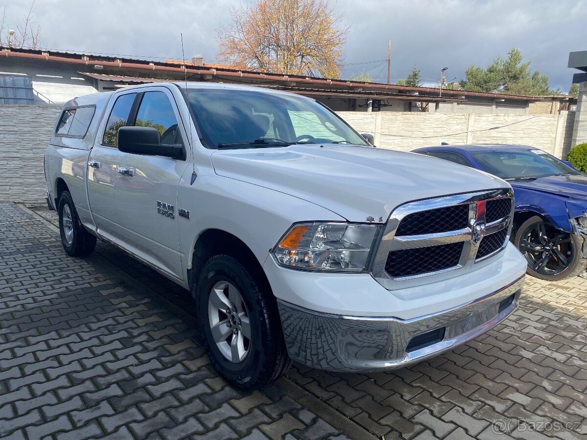 Dodge Ram 5.7 HEMI 4x4 LIFT MODEL 2014