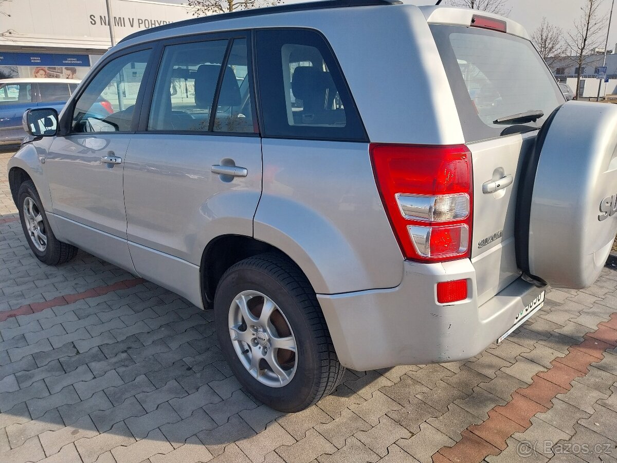 SUZUKI GRAND VITARA 2,0i / 2008/ČR/273tkm/4x4