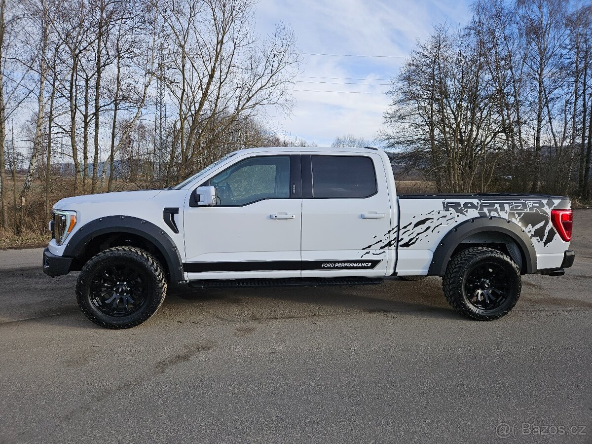 Ford F150  Long 5.0 V8 4x4 Raptor paket r.v.2022