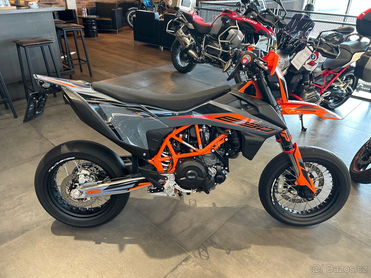 KTM 690 SMCR