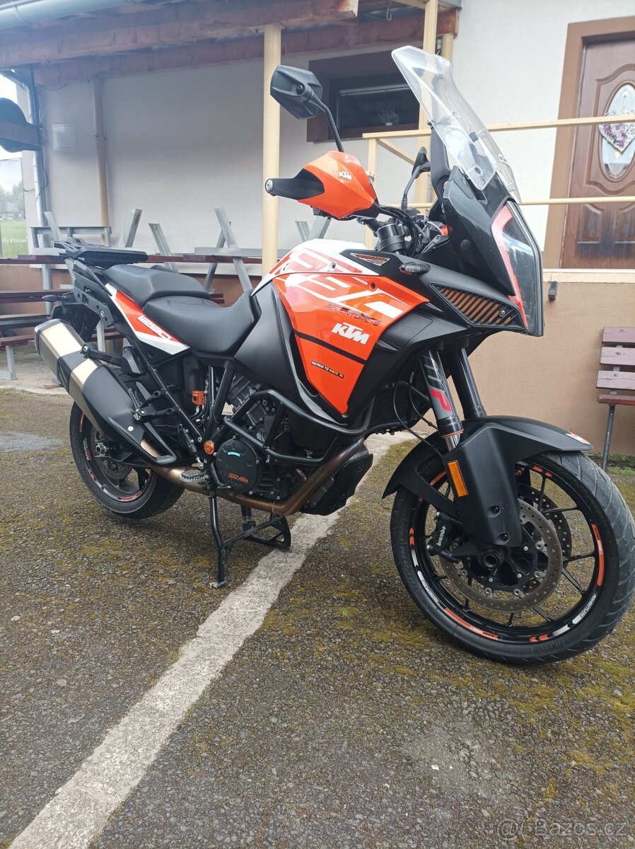 KTM Super Adventure S 1290