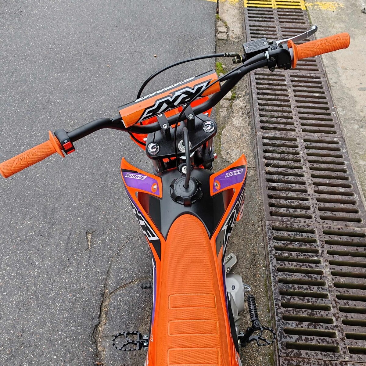 Dětský pitbike Apollo SANO 110 oranžový