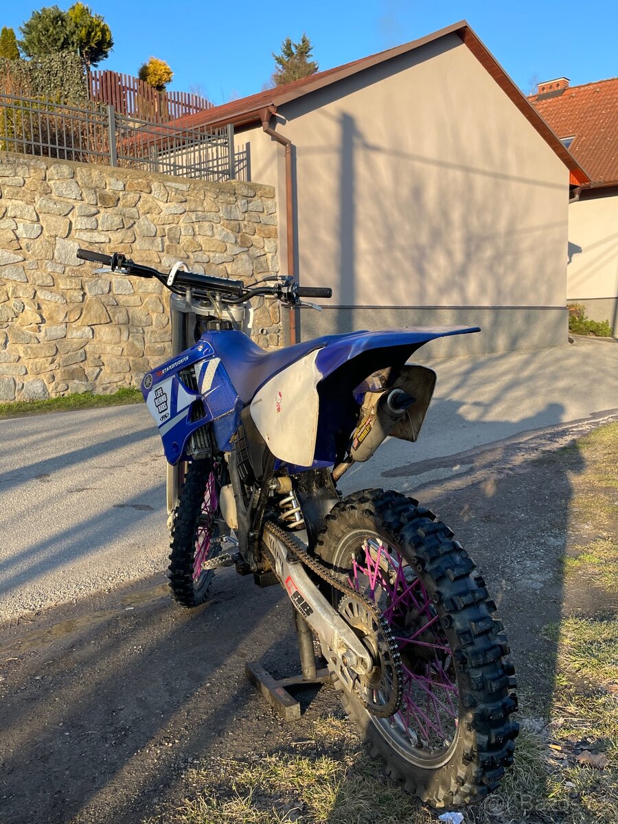 Yamaha YZ 125