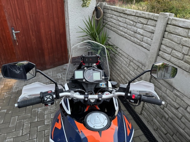 KTM 1090 Adventure R