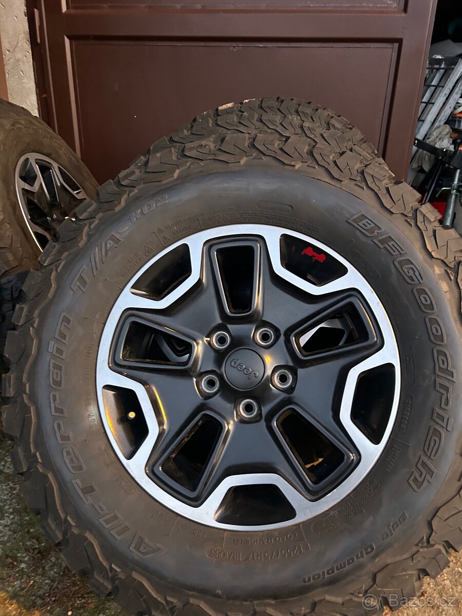 Jeep Wrangler JK JL Rubicon BF Goodrich 255/75 r17