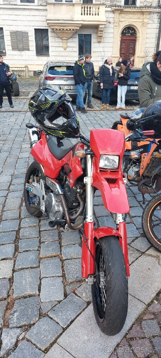 Honda FMX 650 motard