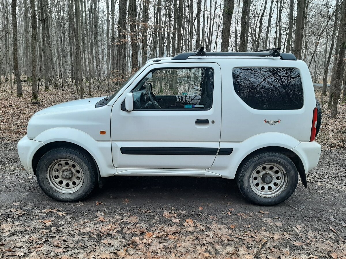 Suzuki Jimny 1,3  63kW  2011