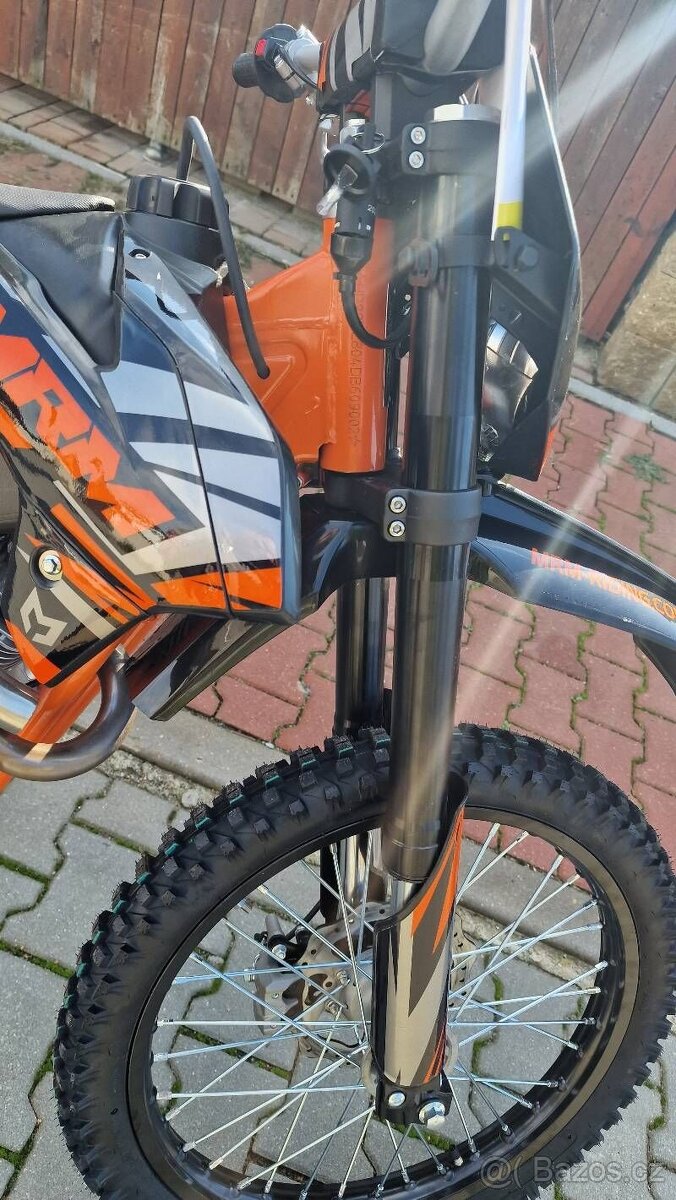 Pitbike PitStar II 250ccm oranžová