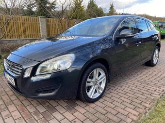 Volvo V60 2,4D 158kw - 3