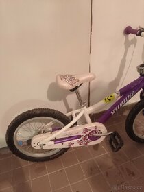 Kolo Specialized Hotrock 16 (i přídavná kolečka) - 3