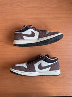 Nike Air Jordan 1 Low Mocha - 3