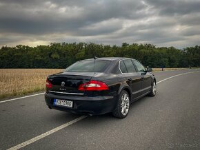 Škoda Superb 2 3.6 V6 - 3