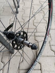 Zadní kolo Campagnolo - 3