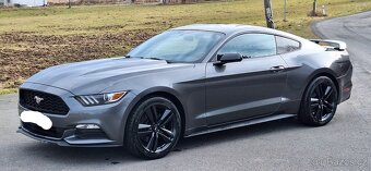 Ford Mustang 3.7, V6, 224 KW, verze US - 3