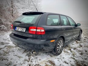 Volvo V40 1.8 - 3