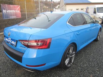 Škoda Superb 2.0TSi 200kW L&K 4x4 DSG, 1. maj. - 3