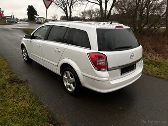 Opel Astra 1.6i 85kW, RV 2008, Kombi, Klima, Nová STK - 3